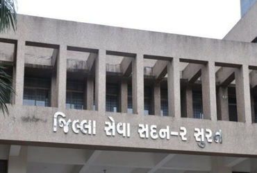 સુરતની 300 થી ઔદ્યોગિક મંડળીનો વહીવટ  રજિસ્ટ્રાર કચેરી મારફત થશે