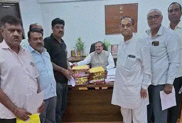 'ભારતમાલા'ના અસરગ્રસ્ત ખેડૂતો મુખ્યમંત્રી સુધી પહોંચ્યાઃબજાર કિંમતે વળતરની માંગ