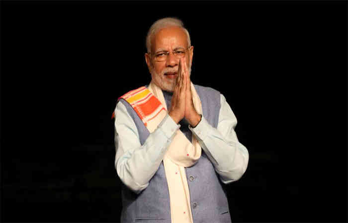 દિલ્હીની વાત : મોદી યોગીને વખાણવા જતાં ગૌરવ ચૂકી ગયા