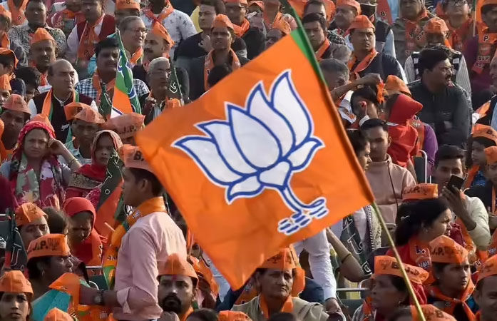 રાજપીપળા નગરપાલિકામાં ભાજપે ઉમેદવારોનું નામ રાખ્યું ગુપ્ત, બંધ કવરમાં મેન્ડેટ ચૂંટણી અધિકારીને સોંપાયું