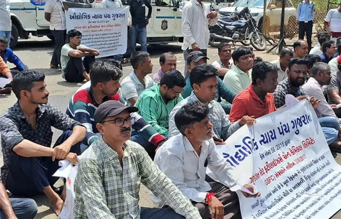 જીએસએફસીના કર્મચારીઓનું આંદોલન જારી : પોલીસનો જાપ્તો