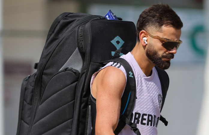1st ODI: Kohli’s injury appears minor, likely to get into action in next match