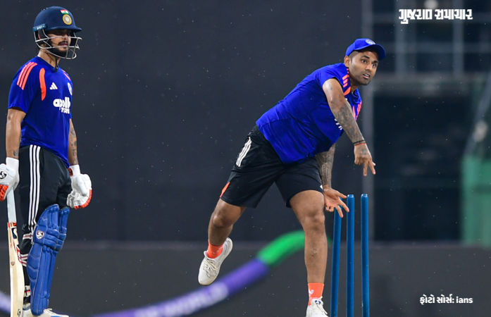 IND vs PAK: સૂર્યકુમારે ઉસ્માન તારિકની ઉતારી નકલ, મેચ પહેલા પ્રેક્ટિસ સેશનનો વીડિયો વાઈરલ