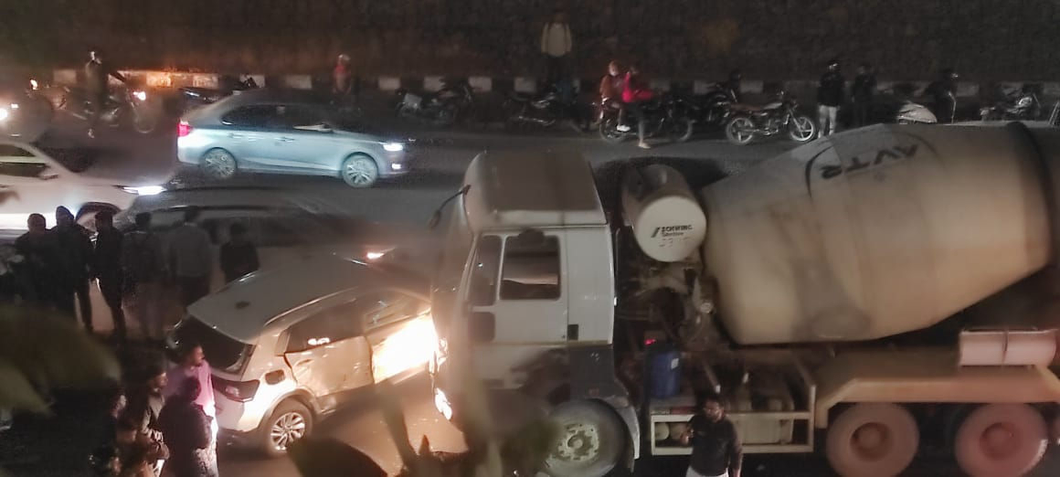 Multiple vehicle collision near Acropolis mall, no Injuries reported