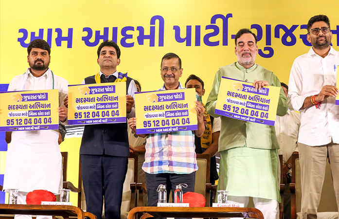 ભાજપ અને કોંગ્રેસ પ્રેમી-પ્રેમિકા, હવે અમારું કોઈ ગઠબંધન નહીં: ગુજરાતમાં કેજરીવાલની મોટી જાહેરાત
