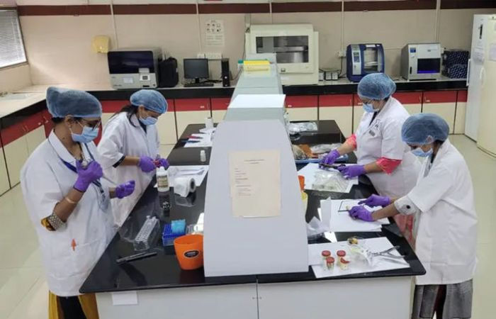Y-chromosome testing at Gandhinagar FSL used to confirm father-son identities of AI171 crash victims