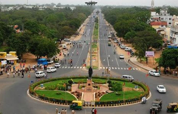 ગાંધીનગરમાં મેટ્રોની કામગીરીના લીધે મુખ્ય રોડ ત્રણ મહિના માટે રહેશે બંધ, જાણી લો વૈકલ્પિક રૂટ