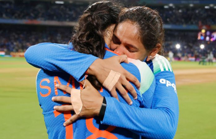 VIDEO: વર્લ્ડકપ જીત્યા બાદ કેપ્ટન હરમનપ્રીતે કોની માફી માંગી? જુઓ ભાવુક વીડિયો