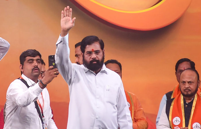 'હું ચૂપ છું તો ચૂપ રહેવા દો, મને છંછેડશો નહીં..' મહાયુતિમાં ટેન્શન વચ્ચે એકનાથ શિંદેની ચેતવણી