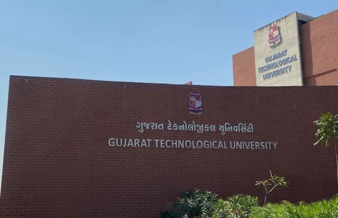 GTUમાં માત્ર તારીખ બદલી ગયા વર્ષનું બેઠું પેપર પૂછાતા વિદ્યાર્થીઓમાં રોષ, NSUI-ABVPએ નોંધાવ્યો વિરોધ