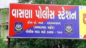 પોલીસે લાફો માર્યાનું કહીને વિડીયો બનાવનાર યુવતીઓ વિરૂદ્ધ કાર્યવાહી