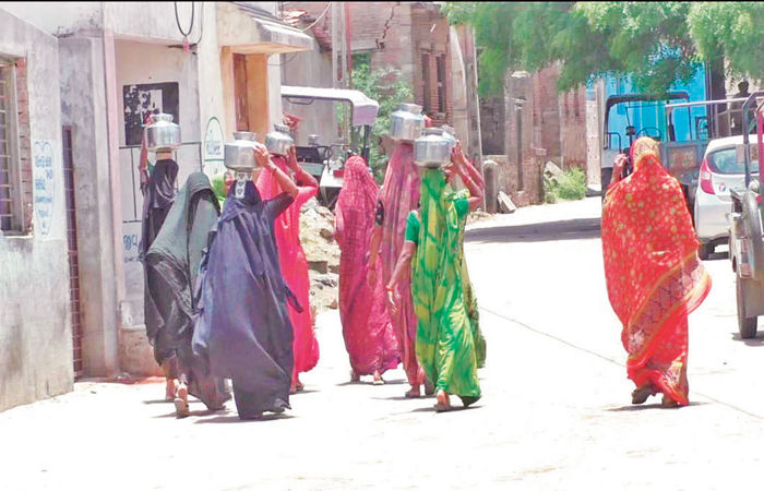 માળિયાના મોટી-નાની બરાર, જશાપર, દેવગઢ, જાજાસર ગામમાં પાંચ દિવસે પાણી વિતરણ
