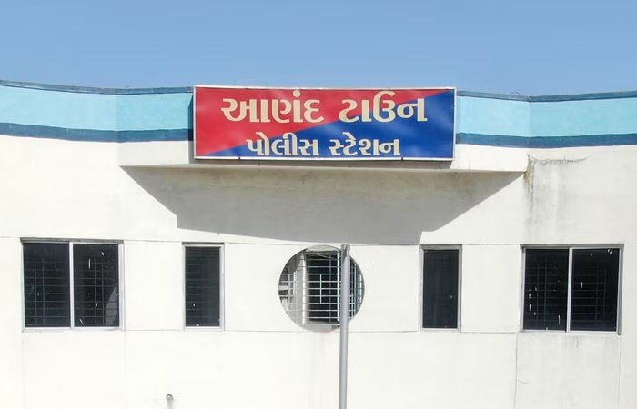 ગુજરાતમાં અંધશ્રદ્ધાએ લીધો માસૂમનો ભોગ: આંકલાવમાં 5 વર્ષની બાળકીનું કાકાના મિત્રે બલિ ચડાવી, નદીમાં મૃતદેહની શોધખોળ