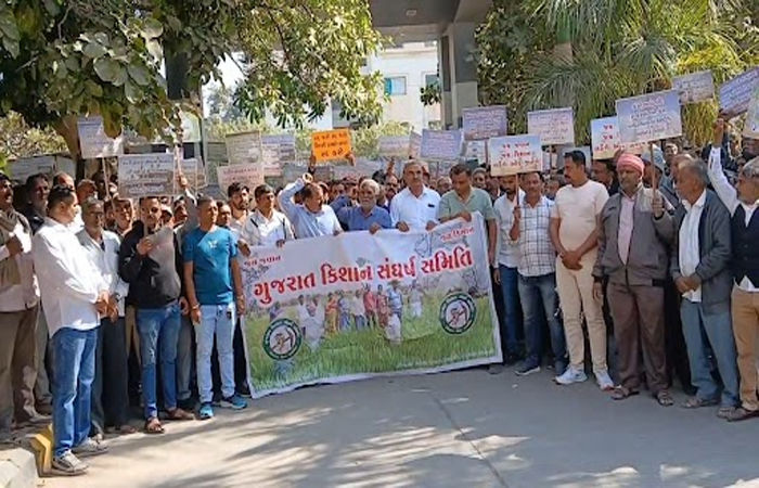 જામનગરમાં ગઈકાલે ખેડૂતોના હિતના પ્રશ્ને ગુજરાત કિસાન સંઘર્ષ સમિતિના નેજા હેઠળ પદયાત્રા યોજાઈ