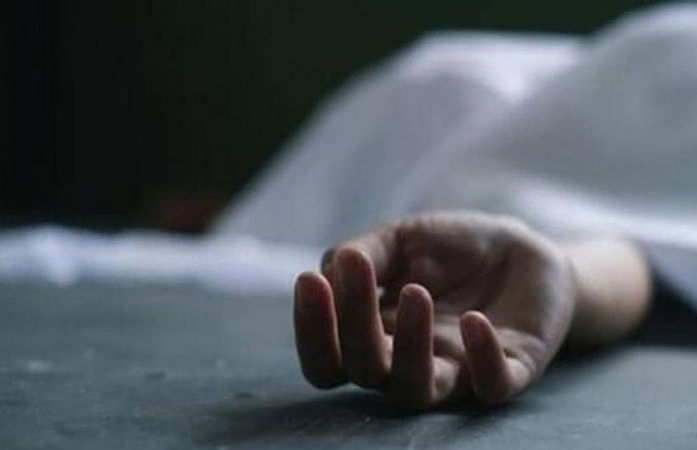Eight die in Pune after consuming suspected hooch