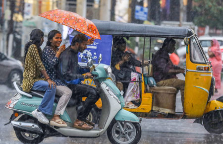 Monsoon advances rapidly across India; Mumbai likely to receive rain in next 48 hours