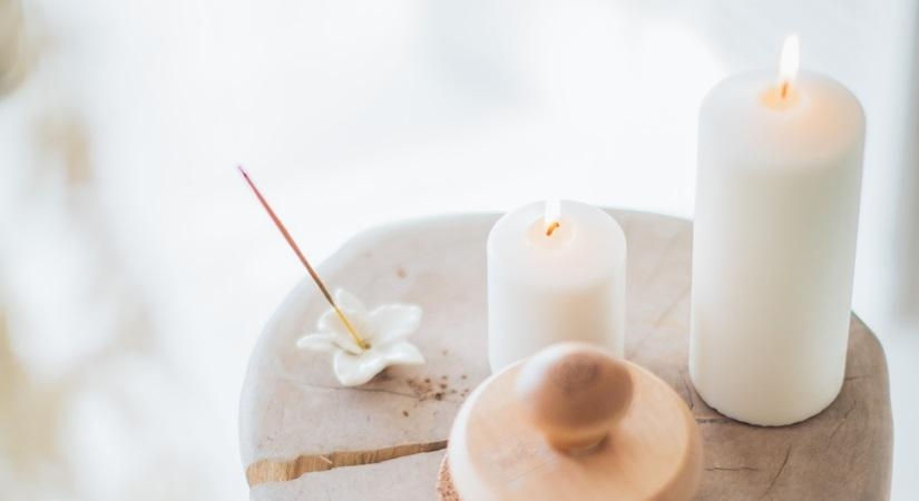 Scented candles can release potential toxic particles in indoor air: Study