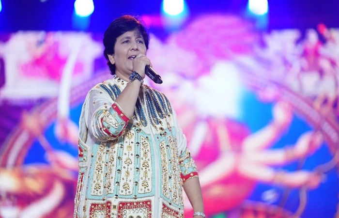 'મને જી હજૂરી કરતા નથી આવડતું...' બોલિવૂડમાં ન ગાવા અંગે ગરબા ક્વિન ફાલ્ગુનીનો ખુલાસો