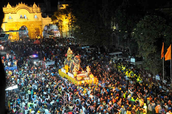 મહાશિવરાત્રી પર્વે શિવજી કી સવારી સાથે મહાઆરતીનું આયોજન