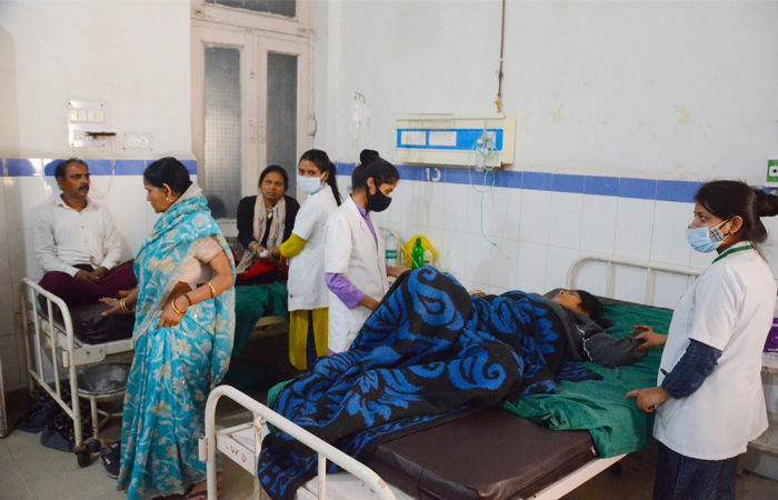 400 end up in hospital over food poisoning from prasad in Rajkot