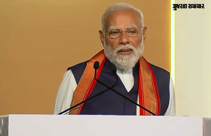 ‘પેટ્રોલ-ડીઝલ, ગેસનો સાચવીને ઉપયોગ કરો...’ વૈશ્વિક સંકટ વચ્ચે વડાપ્રધાન મોદીની અપીલ