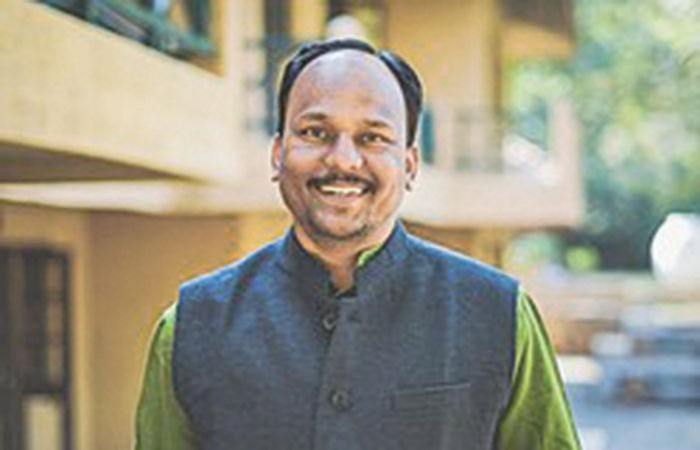 માનવીય ગૌરવનો ઇન્કિલાબ                               .