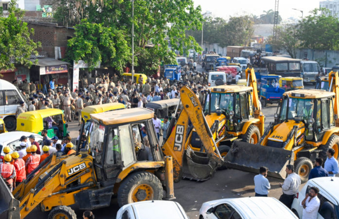 Demolition drive launched in Gujarat’s Jamnagar riverfront project