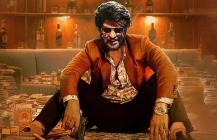 રિલીઝ થયાના થોડા કલાકોમાં જ HD પ્રિન્ટમાં ઓનલાઇન લીક થઈ રજનીકાંતની ફિલ્મ 'કુલી'