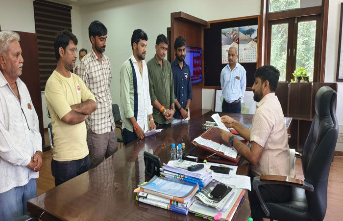 ભાજપના આગેવાનોના ઇશારે રહિશો સામે પોલીસે ફરિયાદ નોંધાવ્યાનો આક્ષેપ