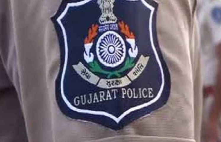 પોલીસની 'દિવાળી: ગૃહમંત્રીના આદેશને પોલીસ ઘોળીને પી ગઈ, રૂ.10 હજારથી 1 લાખ સુધીનું ઉઘરાણું