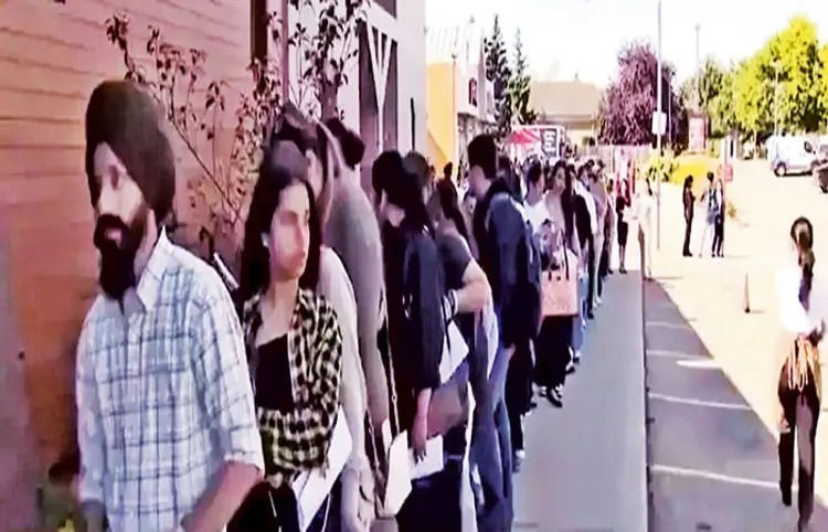 Viral: 3,000 Indians show up for dishwasher, waiter jobs at Canada restaurant