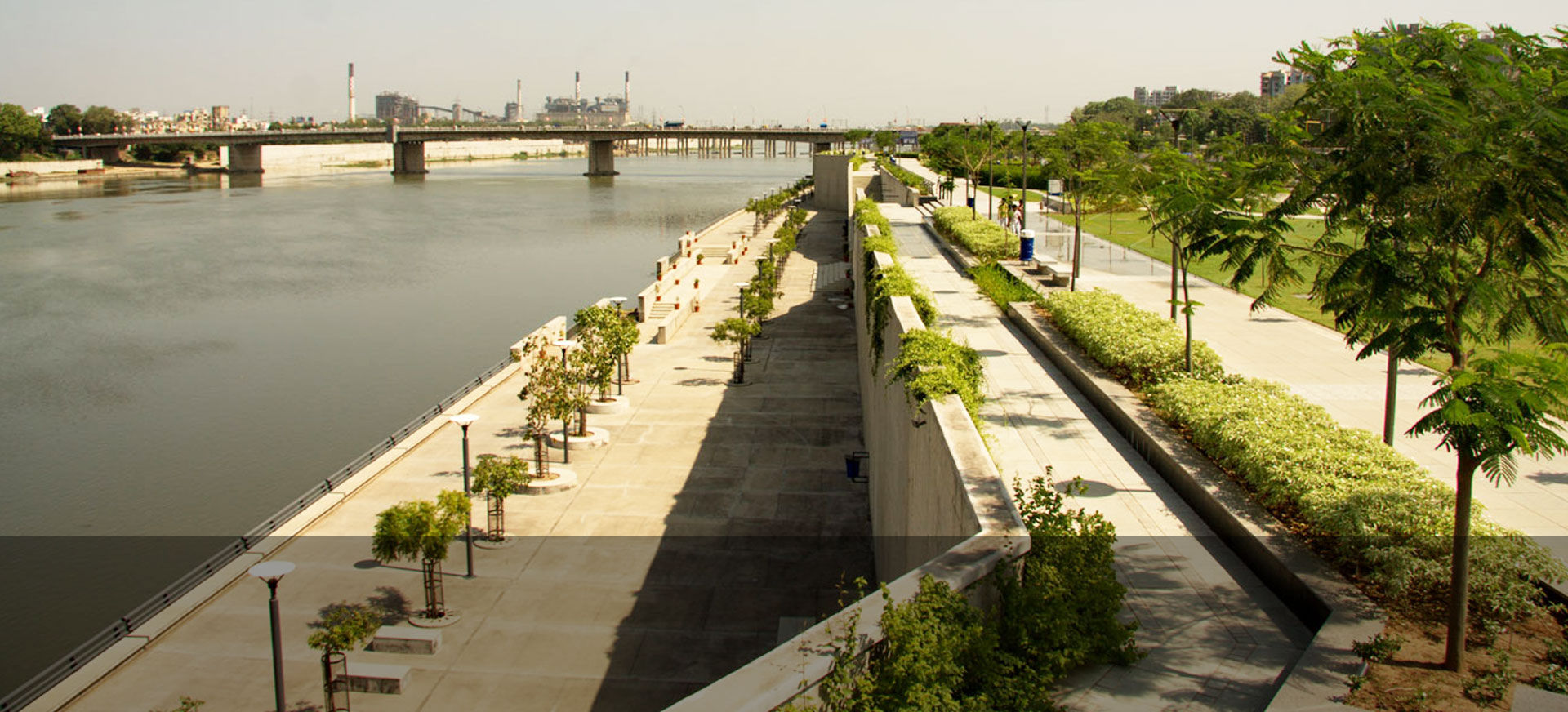 ઉનાળાની ગરમીમા રાહત માટે અટલબ્રિજ,ફલાવરપાર્ક,મૂનટ્રેલ પાર્ક રાતે ૧૨ સુધી ખુલ્લા રહેશે