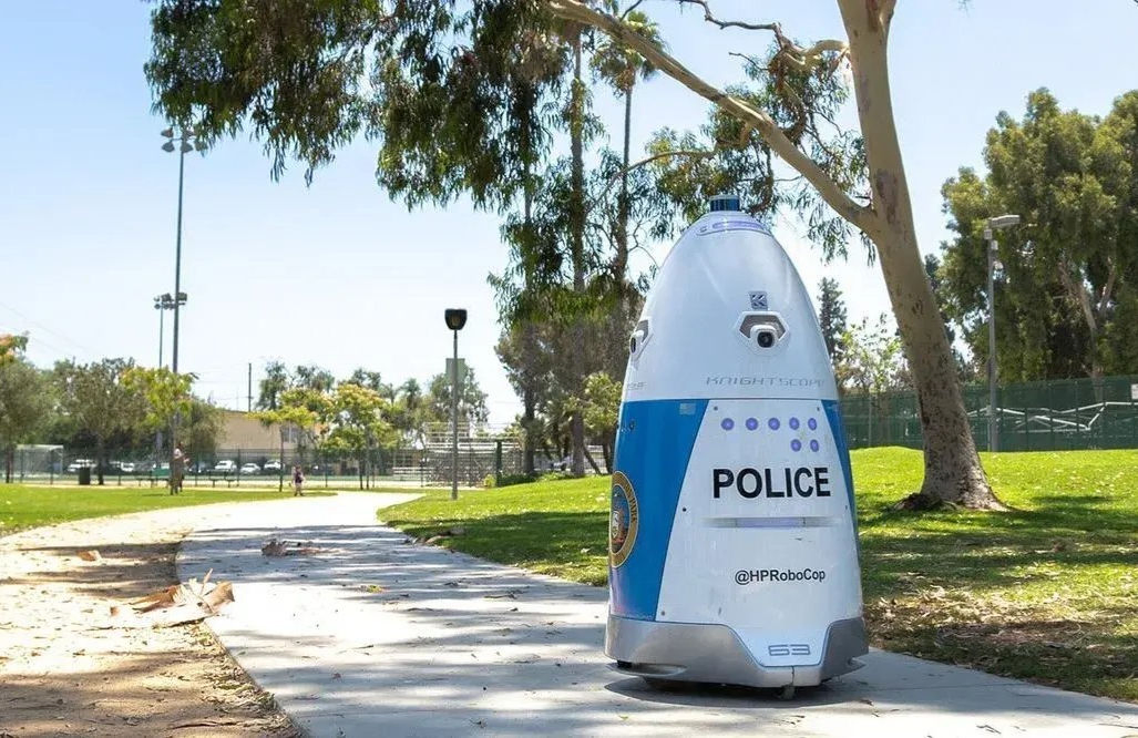 No fines, no arrests: US police retires AI-powered robot officer after less than a year on patrol