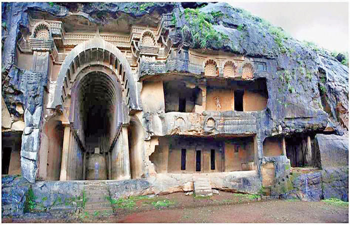 ભારતની સૌથી જૂનીગુફા : બારાબાર