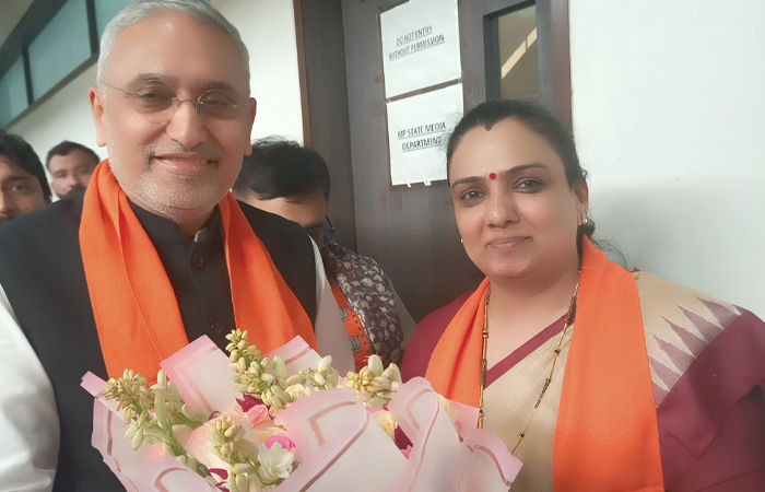 સોશિયલ મીડિયા પોસ્ટમાં ભાંગરો વટાયો: ‘પ્રદેશ ઉપાધ્યક્ષ’ને બદલે ‘શહેર ઉપપ્રમુખ’ લખતા ઝંખનાબેન પટેલની ફજેતી