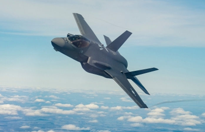 ટ્રમ્પના ટેરિફ બાદ ભારતે F-35 જેટ ખરીદવાની ઓફર ફગાવી? વિદેશ મંત્રાલયે આપી સ્પષ્ટતા
