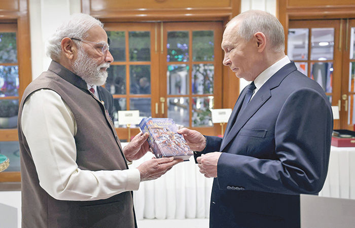 ભારત રશિયા વચ્ચે 100 અબજ ડોલરના વેપાર કરાર