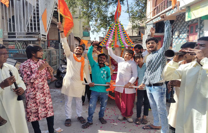 વિરમગામમાં રામનવમી નિમિત્તે  શોભાયાત્રા નીકળી