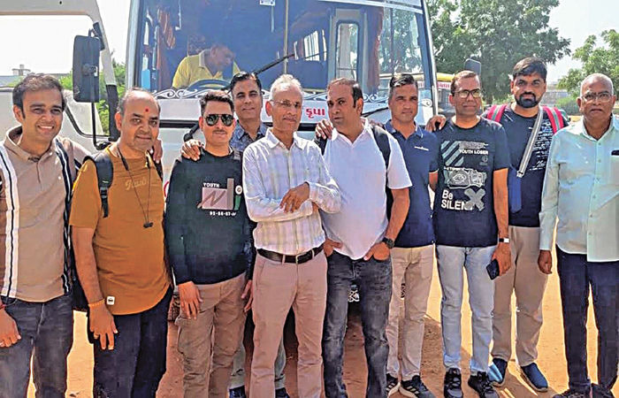 ધ્રાંગધ્રાના 14 સાયકલિસ્ટો 13 કલાકમાં 200 કિલોમીટરનું અંતર કાપશે