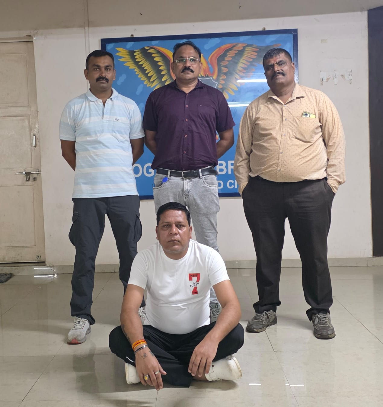 ગાંધીધામમાં બેંકો સાથે  ૧૩.૫૫ કરોડની છેતરપિંડી કરનાર ગઠીયો ઝડપાયો