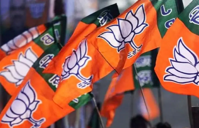 રાજકોટ ભાજપમાં ઘૂઘવાટ વચ્ચે નેતાઓએ મૂકી દિલ્હી દોટઃ સાંસદ અને પૂર્વ ધારાસભ્યોના નામ પણ સામેલ