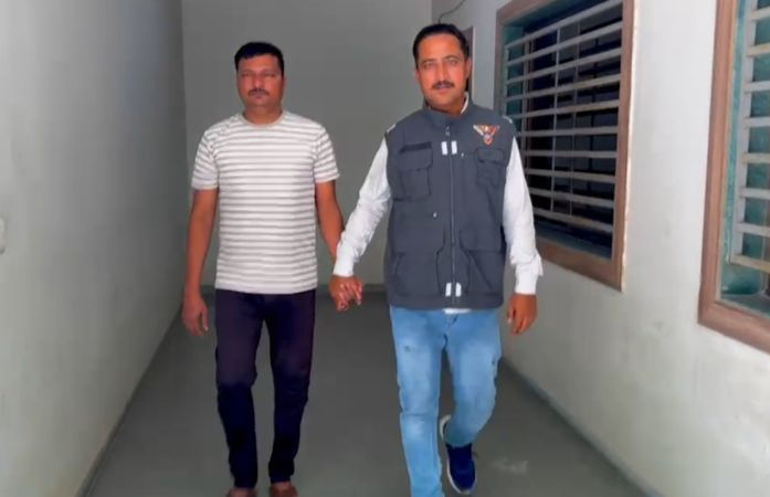 અમદાવાદ: વહેલી સવારે ઘરની બહારથી પશુની ચોરી કરતી ગેંગનો સાગરીત ઝડપાયો, દોઢ વર્ષથી ફરાર હતો