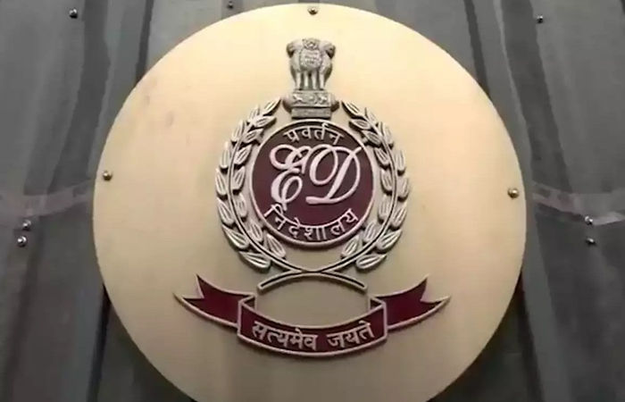 રેલવે-સેનામાં સરકારી નોકરીના નામે મોટું કૌભાંડ, ગુજરાત સહિત 6 રાજ્યોમાં EDના દરોડા