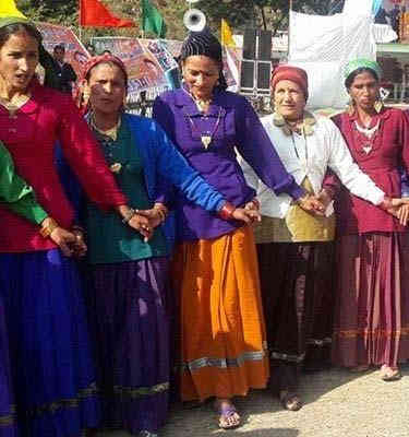 આ 200 ગામોમાં દિવાળી આવવાને હજુ કેમ 15 દિવસની વાર છે ?