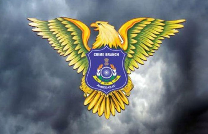 Ahmedabad Crime Branch nabs fugitive in fake currency robbery case