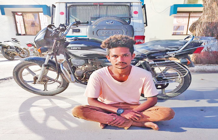 ચોરી કરેલા બાઈક સાથે સાણંદનો શખ્સ ઝડપાયો