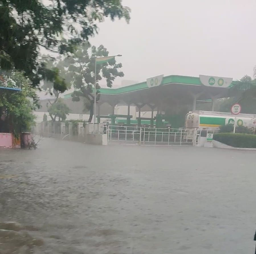 Ahmedabad struggles with continuous rainfall; major flooding hits Gujarat