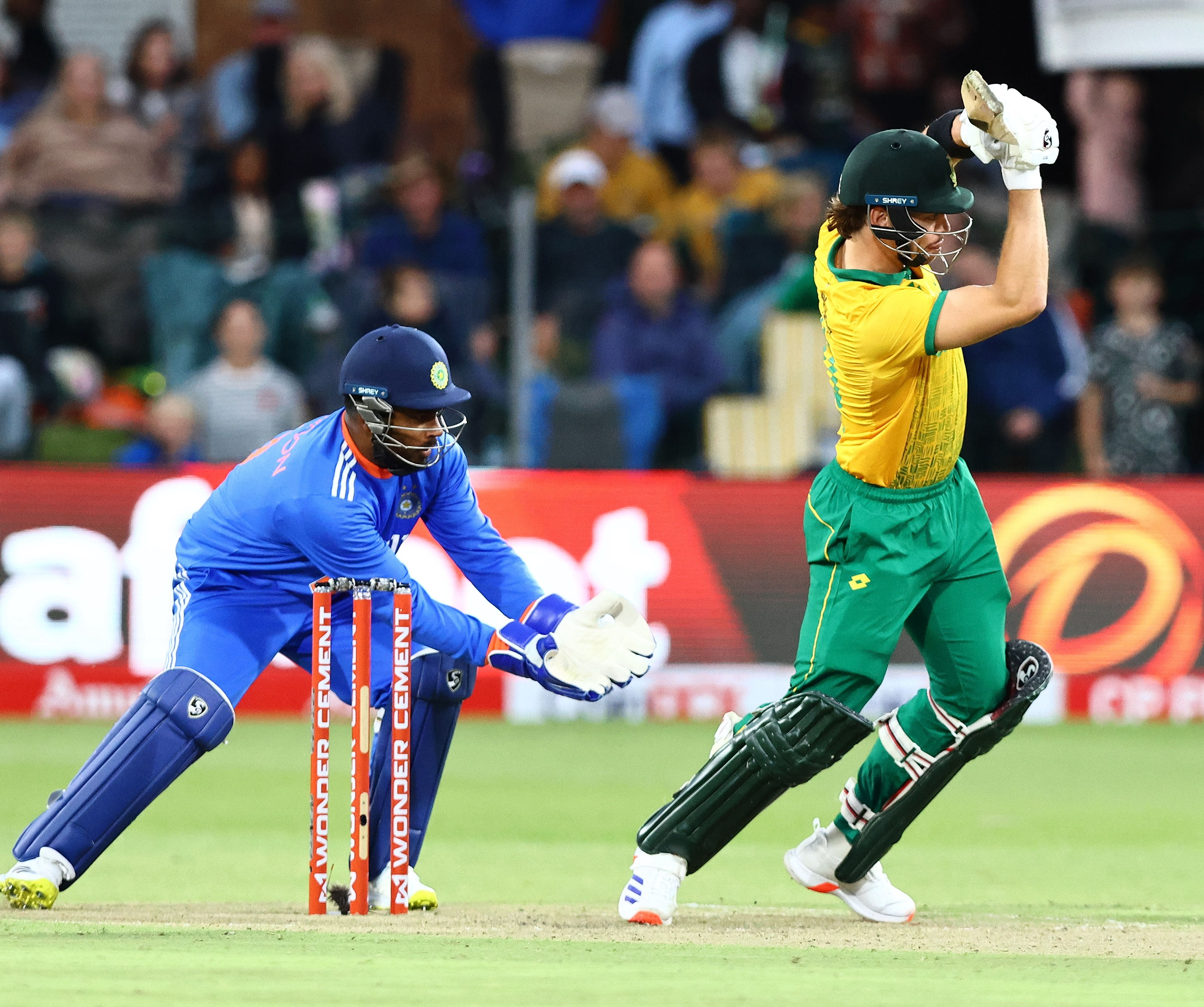 2nd T20I: Stubbs guides SA to three-wicket win as Chakaravarthy’s five-fer goes in vain