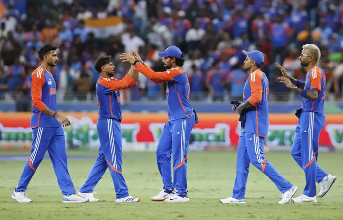 એશિયા કપ: પાકિસ્તાની ખેલાડીઓ સાથે હાથ ન મિલાવવાના કારણે ભારતને થશે દંડ? જાણો શું છે નિયમ