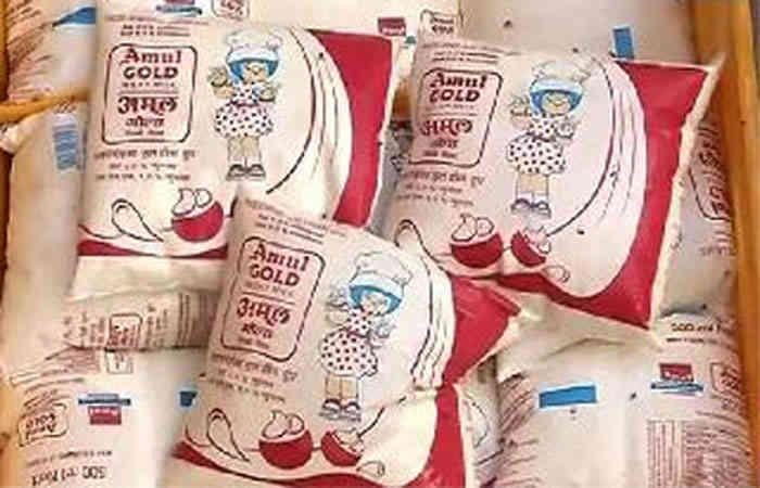 અમૂલે દૂધના ભાવમાં લિટરે રૃપિયા બેનો વધારો કર્યો